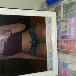 Shredded short shorts